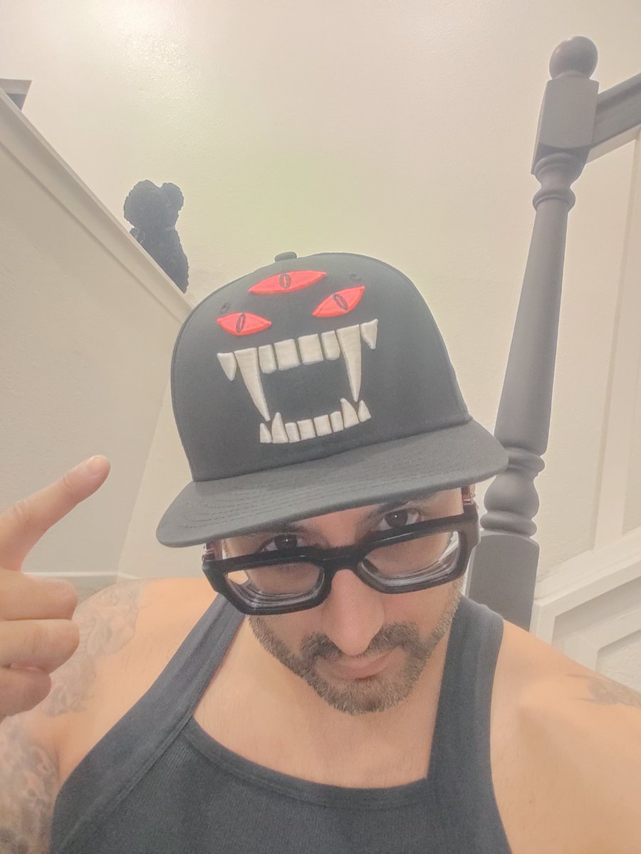 Bangster_BROly's tweet photo. Just Added a New 🔥 Piece to my Hat Collection 👀👀 #mnwka https://t.co/64Pb7G1Vzj