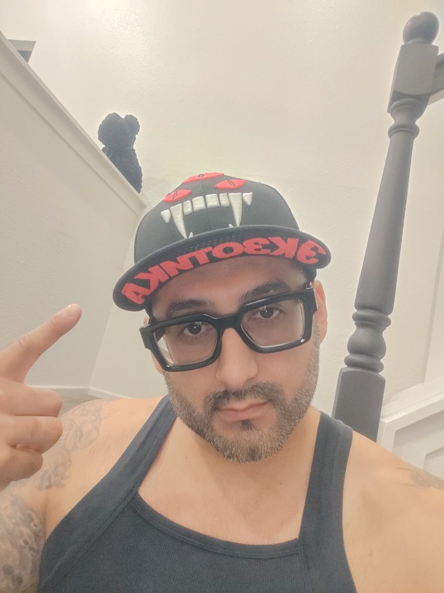Bangster_BROly's tweet photo. Just Added a New 🔥 Piece to my Hat Collection 👀👀 #mnwka https://t.co/64Pb7G1Vzj