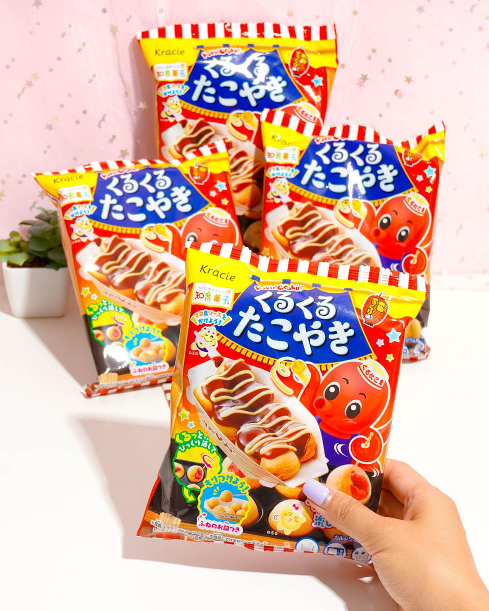 JapanCandyStore's tweet photo. ๐ข๐ Craving for takoyaki off the streets of Japan? ๐๐ No need to travel far as you can make your own candy version at home! ๐ ๐ฌ
โ
#popincookin #takoyaki #diycandy #diycandykits https://t.co/soP7yEFmKV