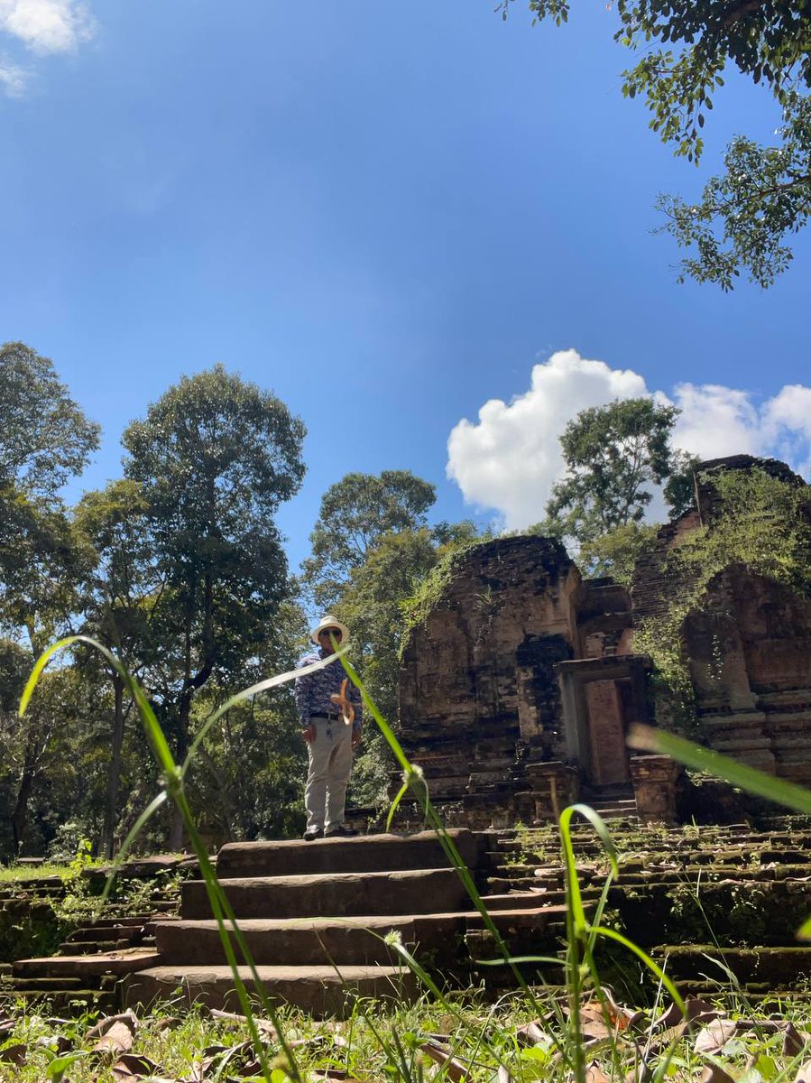 lekchandeth's tweet photo. Good morning everyone
How are you doing? Hope you are all doing well, Does everyone know Cambodia 🇰🇭? Cambodia is beautiful country #Prasat Sambor Prei kuk https://t.co/Mad11YL86B