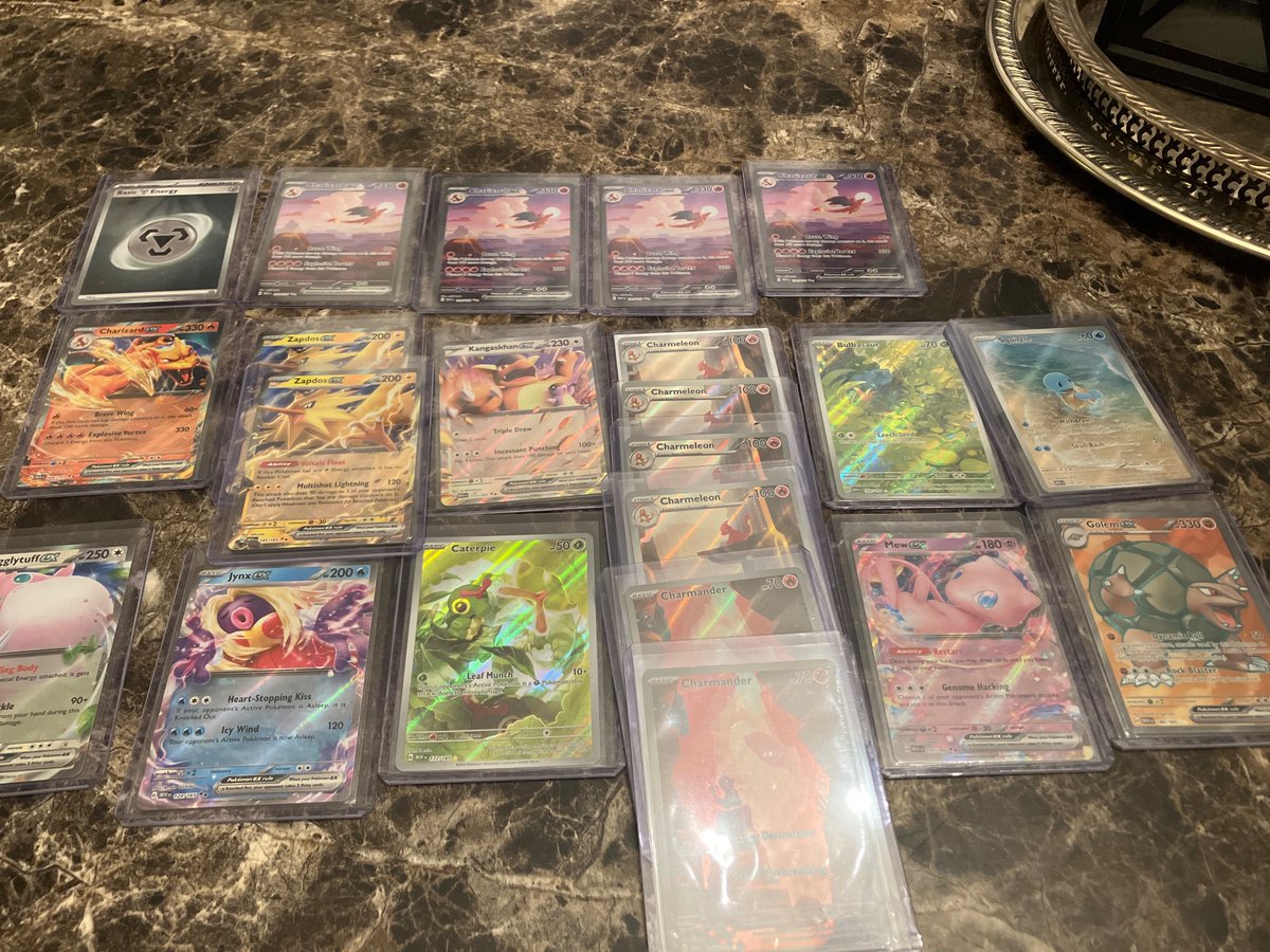 GManDidHe's tweet photo. Shout out @DJdeemO_  got my insane breaks today, all in great condition! Now we pray for a 10 on one of these Zards! https://t.co/JCiha9YnXm