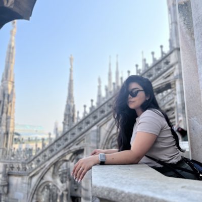 gabybarraza02's tweet photo. Milan 🇮🇹 https://t.co/j3rhaUrzlg