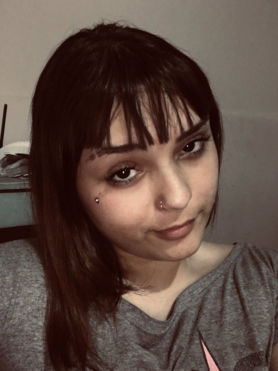 x suerte soy linda y no me angustio por la fea con la q estas