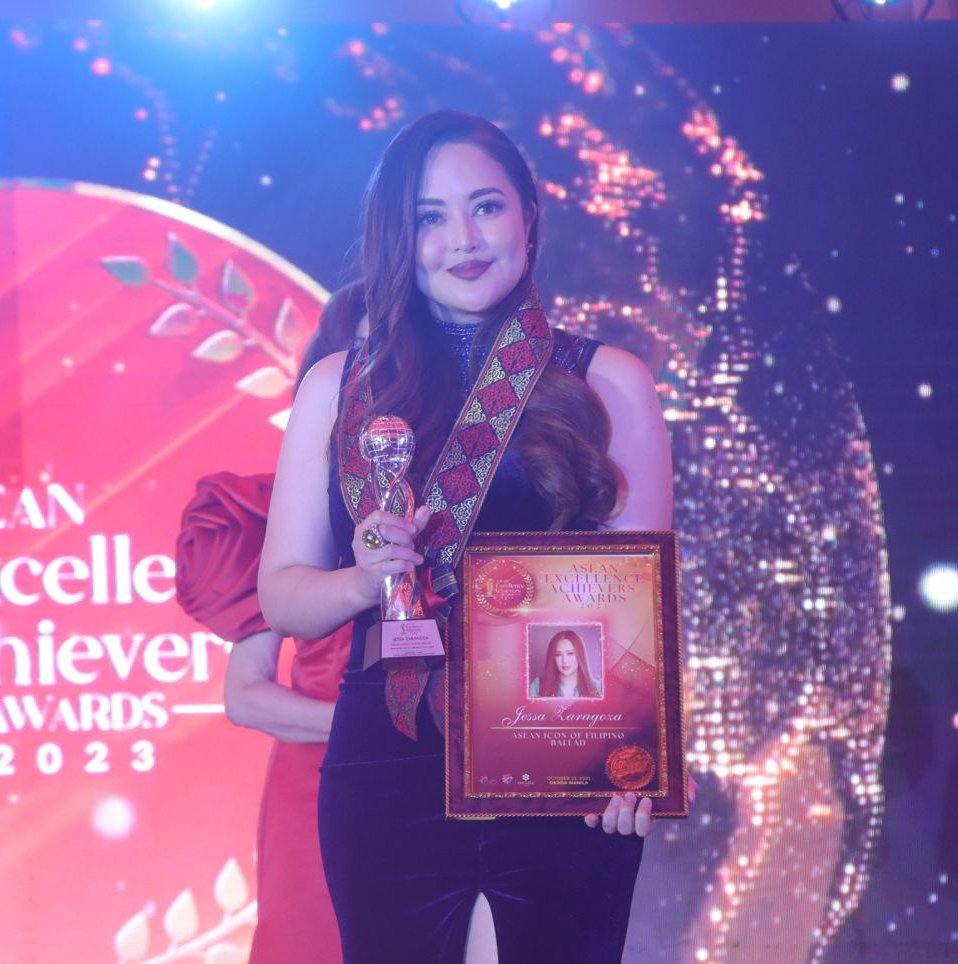 Congratulations @iamjessaz13 for being given the ASEAN Icon of Filipino Ballad award at the ASEAN Excellence Achievers Awards 2023! 🙌🏆 #JessaZaragoza #CornerstoneArtist #ASEANExcellenceAchievers2023