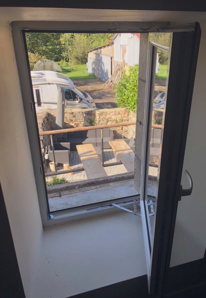 gites79's tweet photo. Out with the old single pane, draughty, rotten windows and in the with new! Just in time for our next guests! #phew #halfterm #holidays #vacances #frenchgites #gites79 https://t.co/t1n9haCvRQ