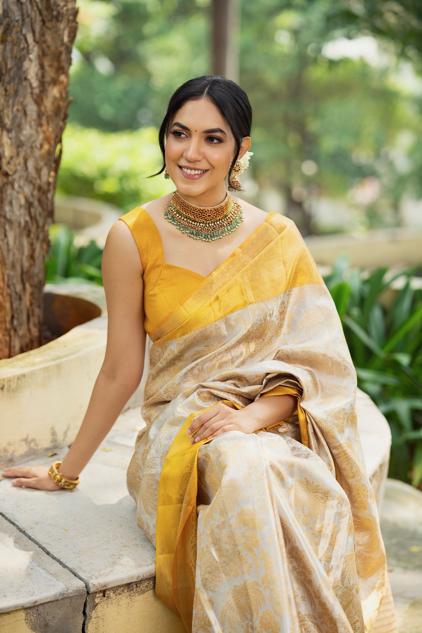 F9Ln2ZJaEAA_LJu?format=jpg&name=large