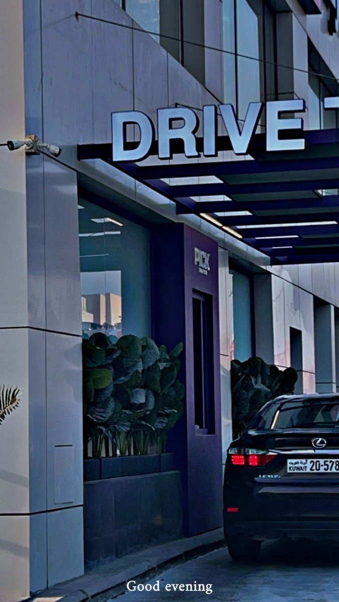 وأحبّ الصبح لأنّك شمسه ونُوره.🐎