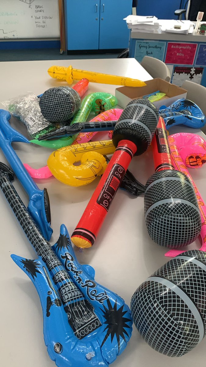 It’s here 🎉😊RSD Colour Run in aid of Aware NI and The Royal Marines Charity ❤️ We are so excited 😆 Big thank you to all our helpers⭐️ #BeYourBestSelf #RSDPastoral