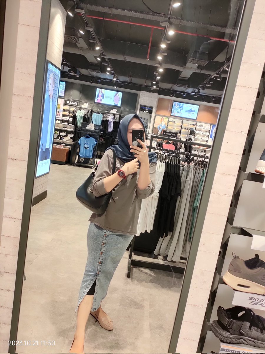 DevinyaYogie's tweet photo. I see it
I like it
I want it
I got it https://t.co/3rTcKrdEfR
