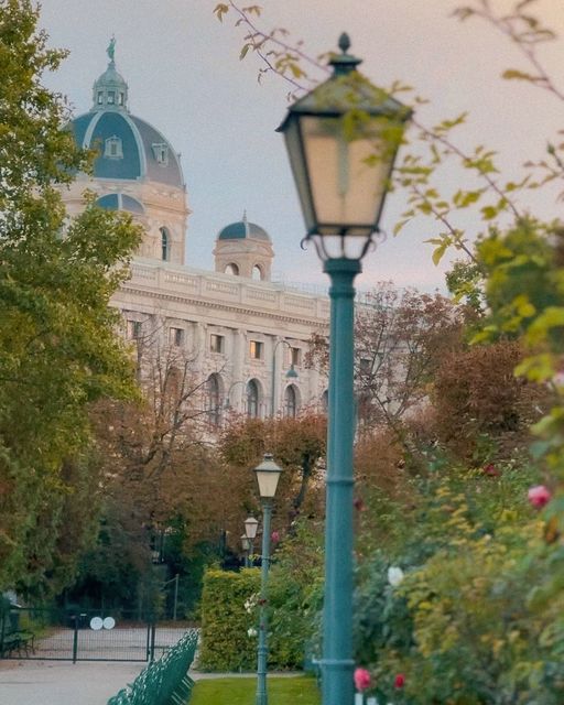 Living the romantic life in Vienna! ❤🥰 #ViennaNow