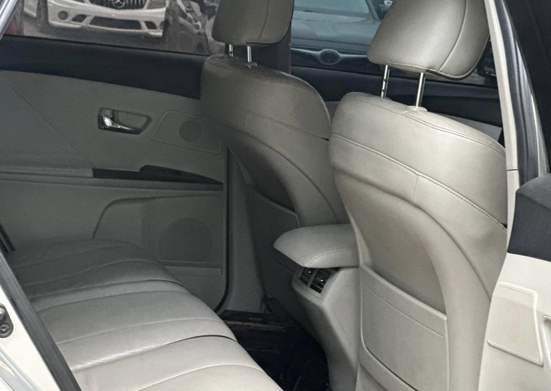 Automall_ng's tweet photo. Toyota Venza 2009 model
Price:7.5m
Duty: paid
Location: Abuja
#SupremeCourt #Malami #Euandnato
@__yellows @moderate_ustaz @_hafsat_paki @Kha_dee_ja_tou @el_uthmaan @MSIngawa @indoeishat @Ayshert45 @el_uthmaan @___Bils @Waspapping_ @Abdullahiabba_ @Wanzaaam @abujarides Retweet https://t.co/toXOPsk9Tl