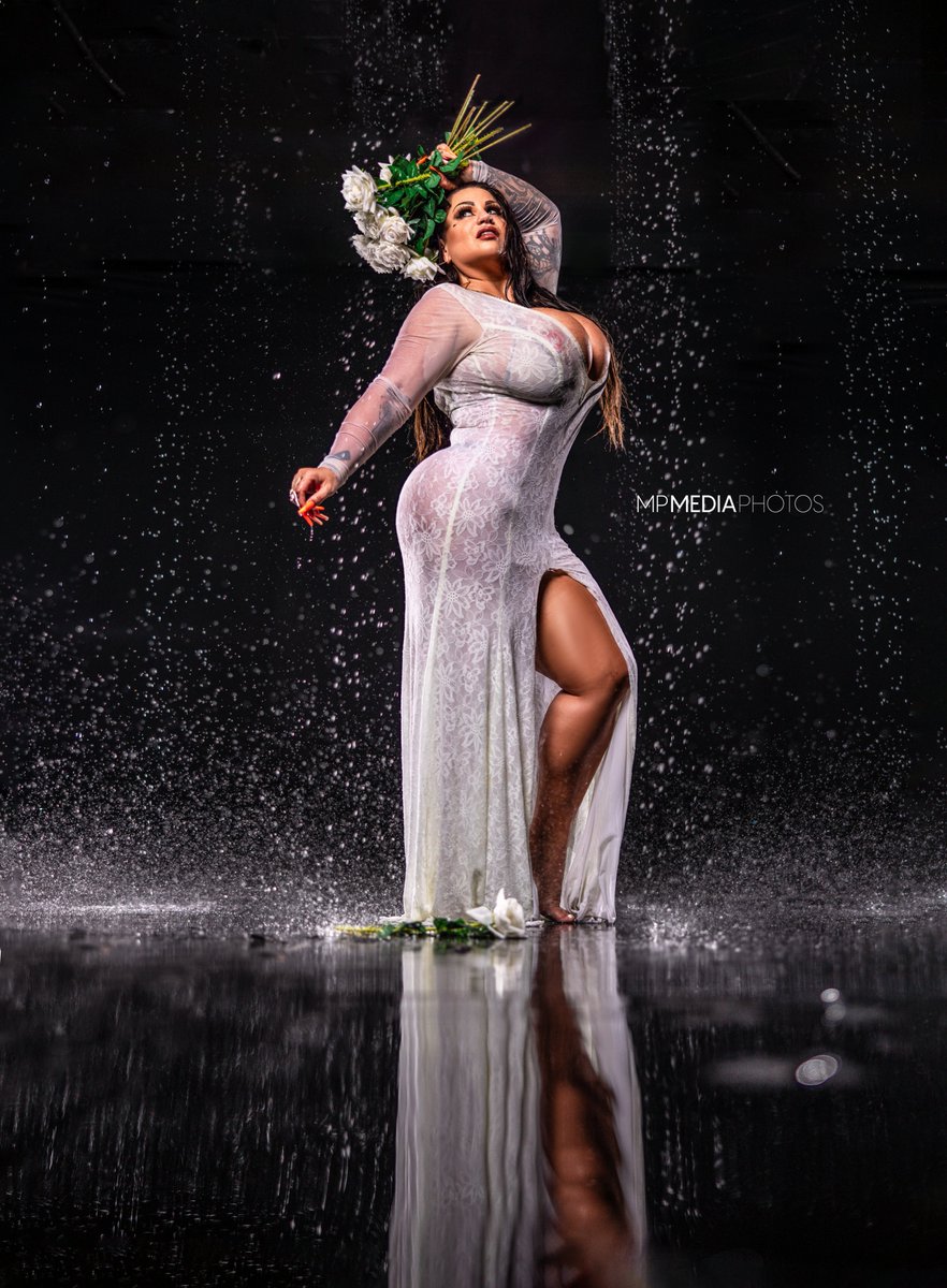 Know they say if it rains on your wedding day it's bad luck right? Well, for someone of us, that bad luck is a blessing in disguise! 🤘👊👊

Model @TheSamMack

#wedding #whitewedding #rainywedding #lamodel #laphotographer #edgyfit #fitboudoir