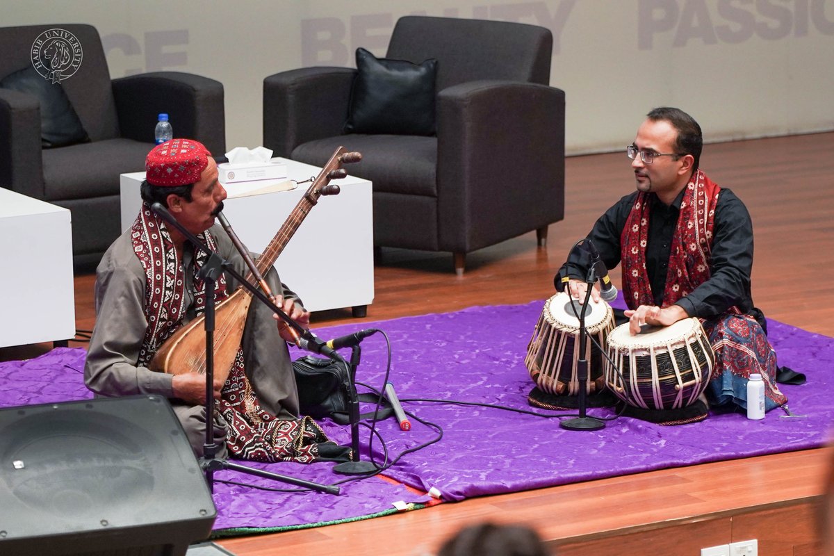HabibUniversity's tweet photo. The panel discussion, curated by the #ComparativeHumanities Program, served as an invaluable platform for shedding light on the significance of the #Karoonjhar Mountains from an #indigenous perspective.
#HabibUniversity #ShapingFutures https://t.co/byXCdX7bJS