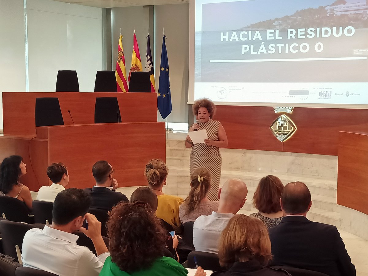 Ayer en @Consell_Eivissa celebramos una 'jornada por el residuo plástico 0' dirigida a la pyme hotelera pitiusa para compartir buenas prácticas en materia de circularidad. Agradecemos su apoyo a @AgriculturaGOIB @depechemode @hublot y @_cc_network. diariodeibiza.es/sociedad/2023/…