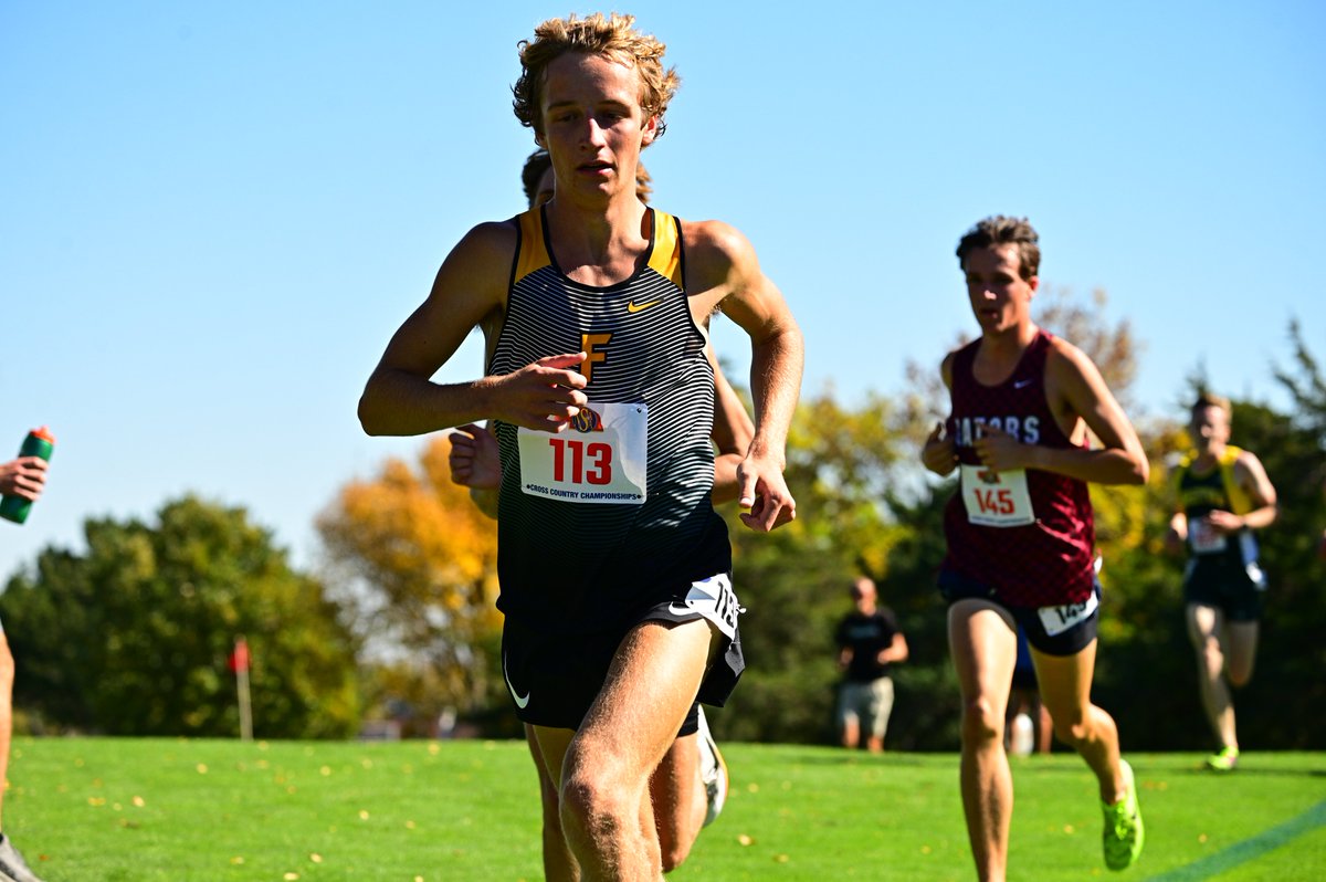 PrepRunningNerd's tweet image. Nerd Dawg has been our most prolific photographer this season, often hitting a middle school, high school and collegiate meet each week as he follows his four running sons.  He was our volume shooter for the A and B boys on Friday.