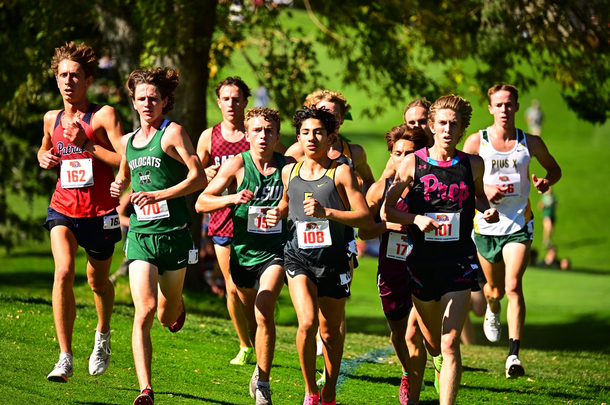 PrepRunningNerd's tweet image. Nerd Dawg has been our most prolific photographer this season, often hitting a middle school, high school and collegiate meet each week as he follows his four running sons.  He was our volume shooter for the A and B boys on Friday.