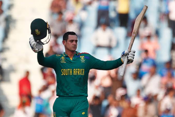 Brutal display by QDK today! Currently on 174, off 139 balls
Klaasen has 53 off 36.
309/3 with 5 overs to go.

Whatever happens for the rest of this tournament, you cannot fault this team's performance!
<a href="/ProteasMenCSA/">Proteas Men</a> #BatOn

#ProteaFire #SuperCricket #cwc2023