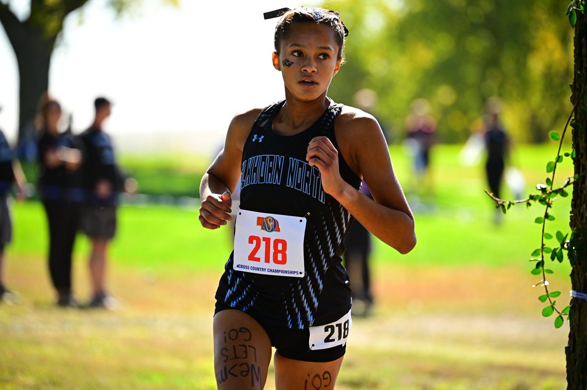 PrepRunningNerd's tweet image. Nerd Dawg has been our most prolific photographer this season, often hitting a middle school, high school and collegiate meet each week as he follows his four running sons.  He was our volume shooter for the A and B boys on Friday.