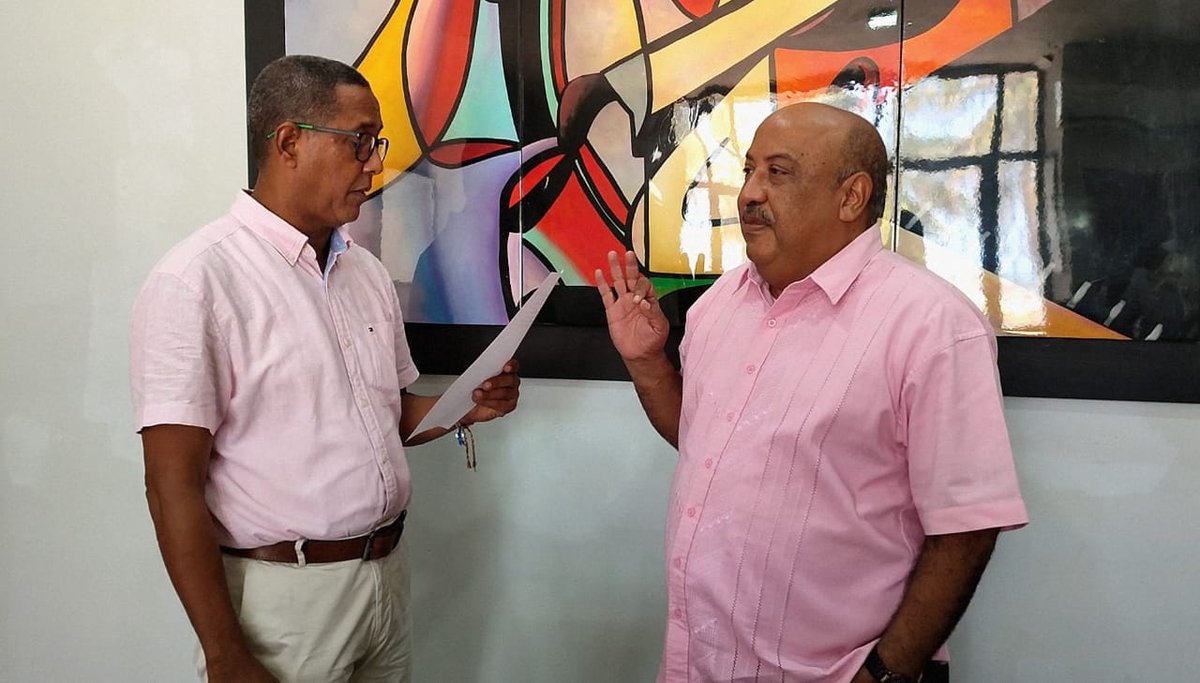 #Cultura | <a href="/FondoMixGuajira/">Fondo Mixto de Cultura de La Guajira</a> anunció la posesión del ingeniero Manuel Cayetano Sierra Deluque, como nuevo miembro a la junta directiva en representación de los donantes privados. #EsNoticiaEnLaGuajira <a href="/mincultura/">MinCultura Colombia</a> <a href="/LAGUAJIRAGOB/">Gobernación de La Guajira</a> <a href="/Larry_Iguaran/">Larry Iguarán</a> <a href="/Dialawilches/">Diala Wilches</a> <a href="/guajira24horas/">Guajira24horas.com</a>