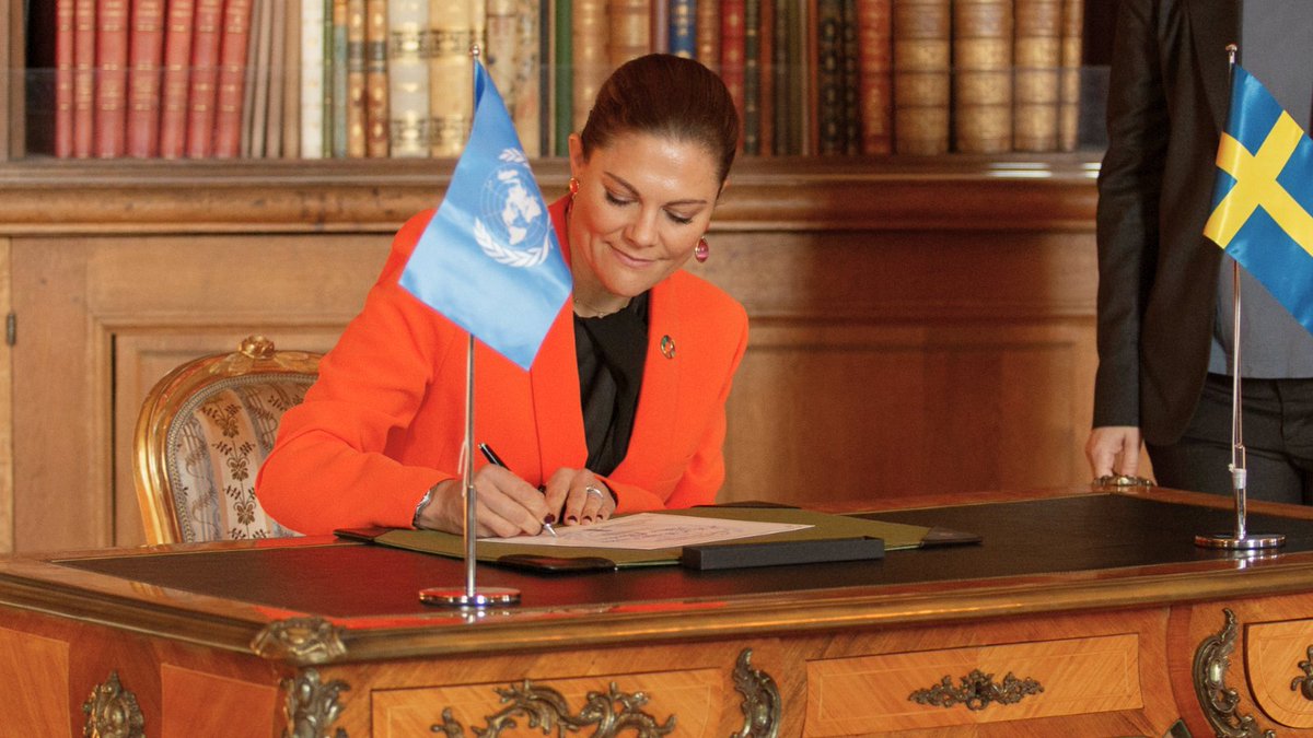 ZwedeninNL's tweet photo. HRH Crown Princess Victoria has been appointed Goodwill Ambassador of @UNDP and for the #SDGs. The Crown Princess will work to increase engagement for the SDGs and a sustainable future where no one is left behind.
@JohanForssell @royalcourt_sw https://t.co/p32iExgDHL