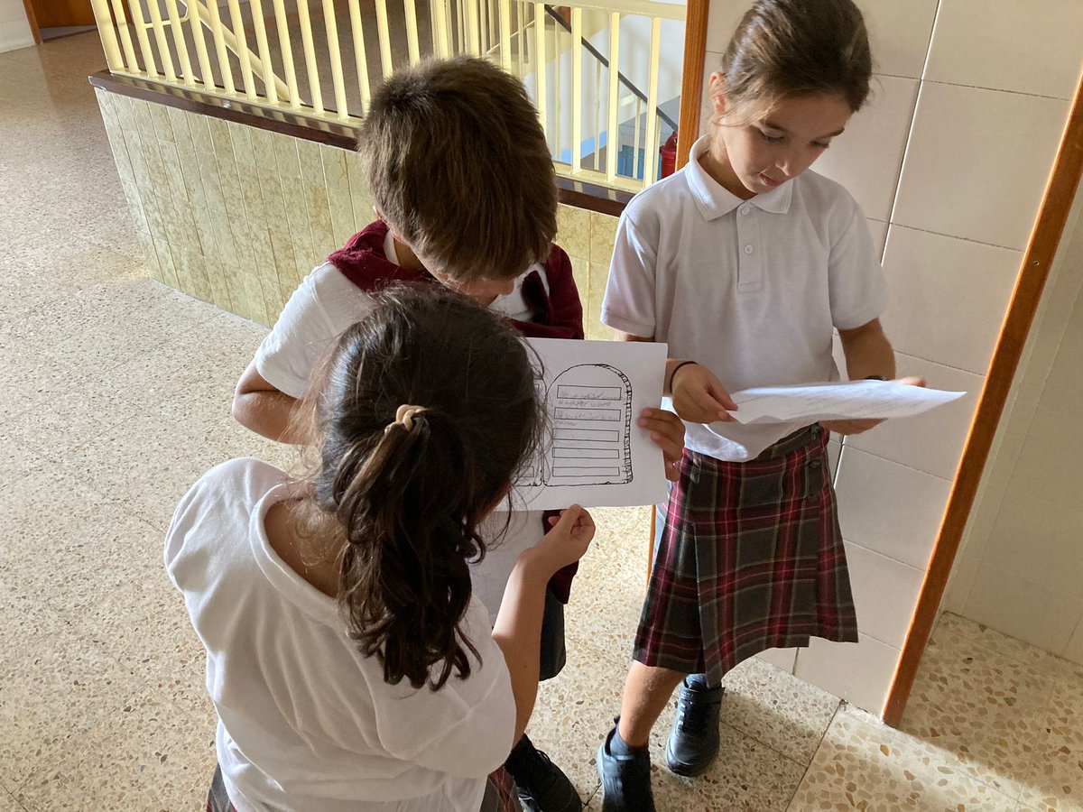 manyanetblanes's tweet image. #3rEP vam fer una Gimcana per descobrir els “10 manaments”. #josocmanyanet #blanes #juntsiambesperança #projectevalors #religió