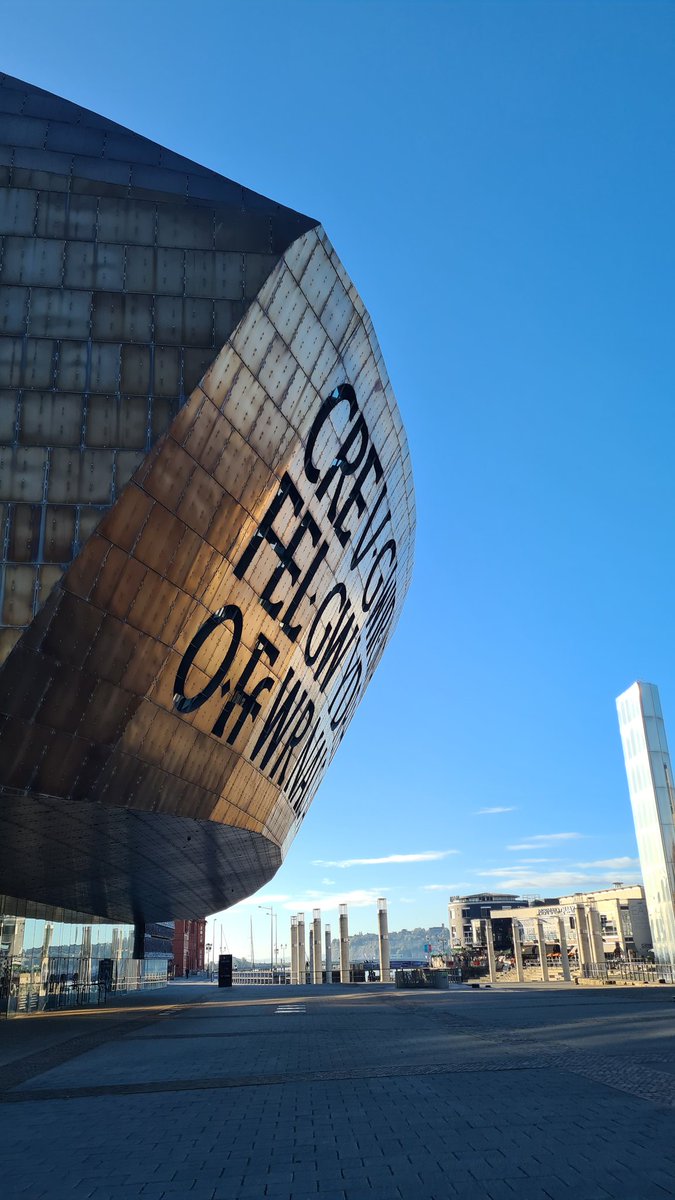 Pleasure to present at the #FelMerch conference, discussing the many advantages of living an active lifestyle!

I shared my journey in developing a healthy relationship with fitness - now an opportunity to facilitate positive wellbeing, self-development, and empowerment! 🏴󠁧󠁢󠁷󠁬󠁳󠁿