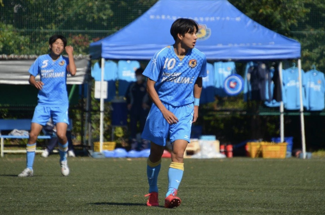 mogolf10ran's tweet photo. 久しぶりに、個人的視点で選手をピックアップ。
昨年の東京都の私的BEST11にも選出してるけど、久留総の10横倉はやっぱり良いね。攻守に持ち前の力を発揮。昨年から守備の質が上がった印象を受けた。 https://t.co/cOygyPE2CB