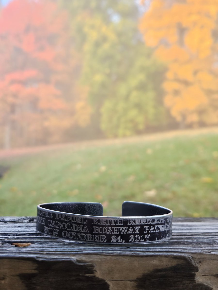 HartAttackKidd's tweet image. 6 years ago today, in the early morning hours of 10/24/2017, I was standing in a parking lot of a CVS in Simpsonville, SC, with my Medic and a few GCSO Deputies. That was the last moment of my life that didn't carry this crushing weight. I miss you. I'm sorry.