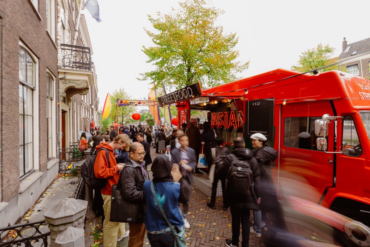AsianStudies's tweet photo. 🌟 An incredible day celebrating 30 years of IIAS!
🌟 A heartfelt thank you to everyone who made this event a grand success. Let's continue to foster collaboration and promote Asian studies in a global context!
#AsianStudies #IIAS_Leiden #IIAS #asian_studies #Leiden_university https://t.co/fJrakGR1Iu