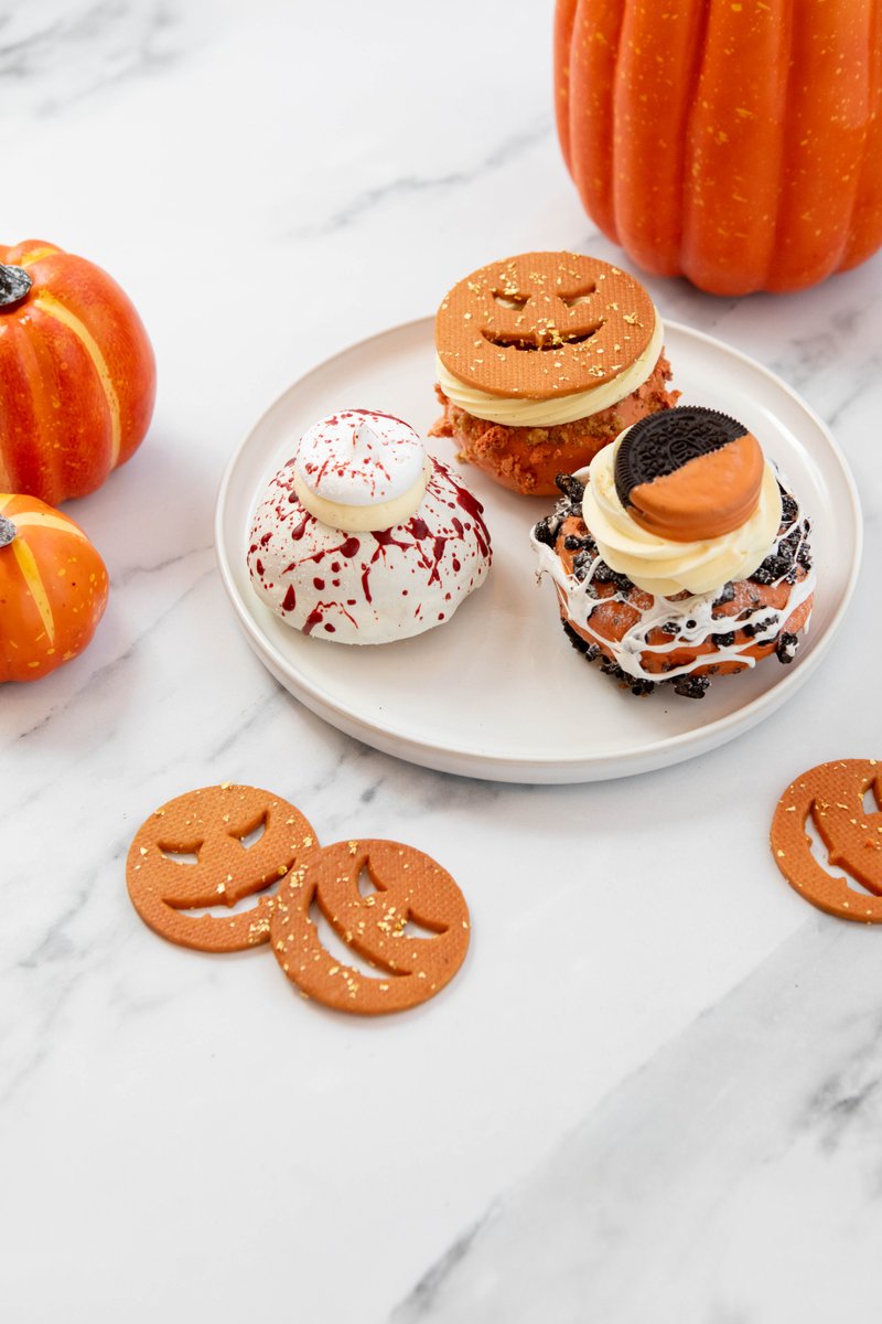 Savor Spooky Delights!

Keep the little monsters entertained during their school break with our Halloween Chocolate Collection from Fortnum and Mason and a delightful array of Halloween Donuts from Donutelier.