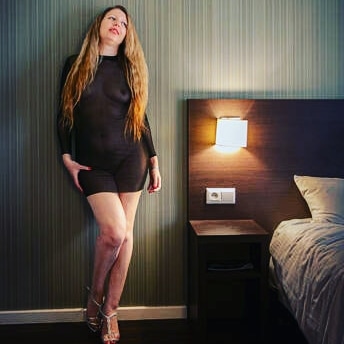 Hi, I will be in #Netherlands and #Belgium  on  14,15,16 December I always looking for #photographers<a href="/tag/netherlands"class="tags">#Netherlands</a><a href="/tag/belgium"class="tags">#Belgium</a><a href="/tag/bdsm"class="tags"><span>#bdsm</span></a><a href="/tag/art"class="tags"><span>#art</span></a><a href="/tag/fetish"class="tags"><span>#fetish</span></a><a href="/tag/photographers"class="tags"><span>#photographers</span></a><a href="/tag/erotica"class="tags"><span>#erotica</span></a>