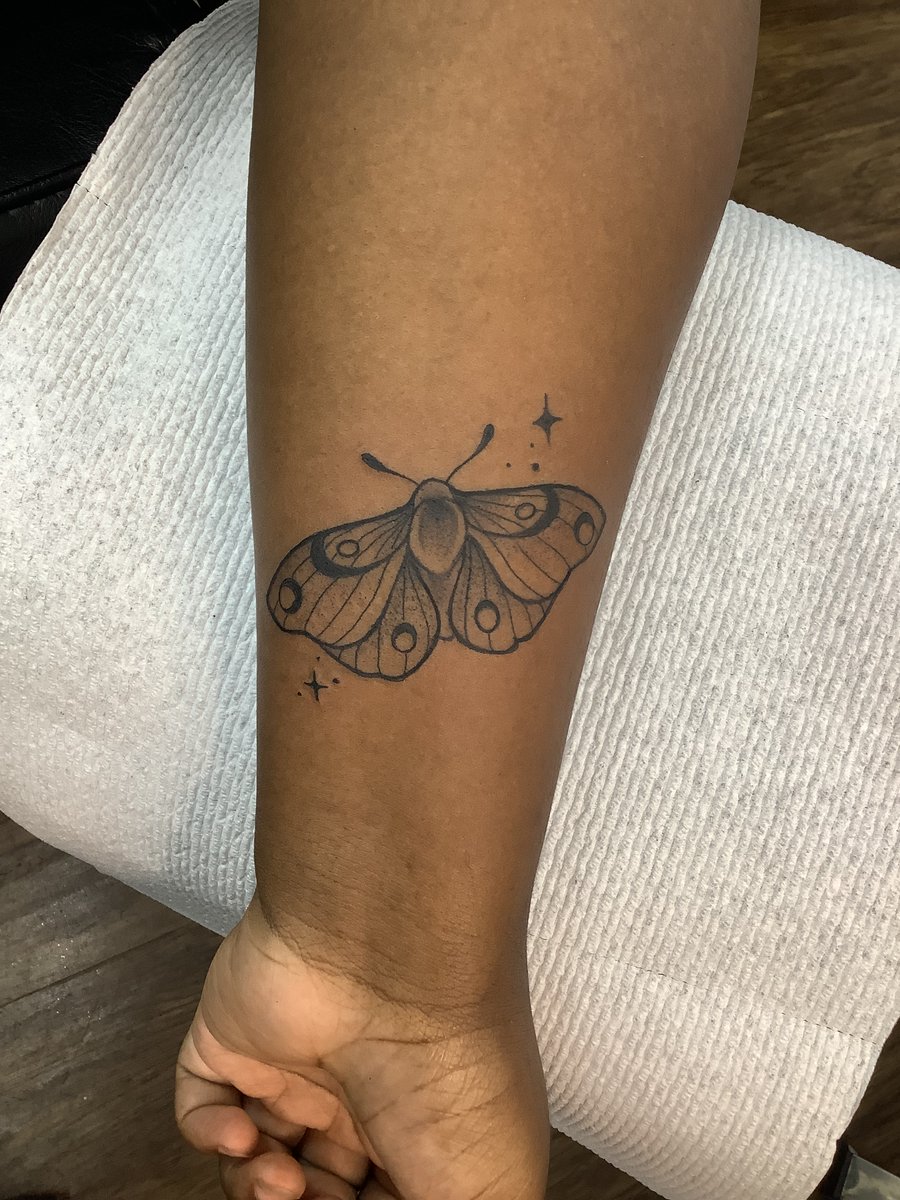 kierrafocks's tweet photo. Books Open
Asheville NC. Oct 27-28
Philly Nov. 18-22
Richmond: Feb 10-12, 2024
#tattoos #asheville #Philly https://t.co/NQ7O0wbzjD