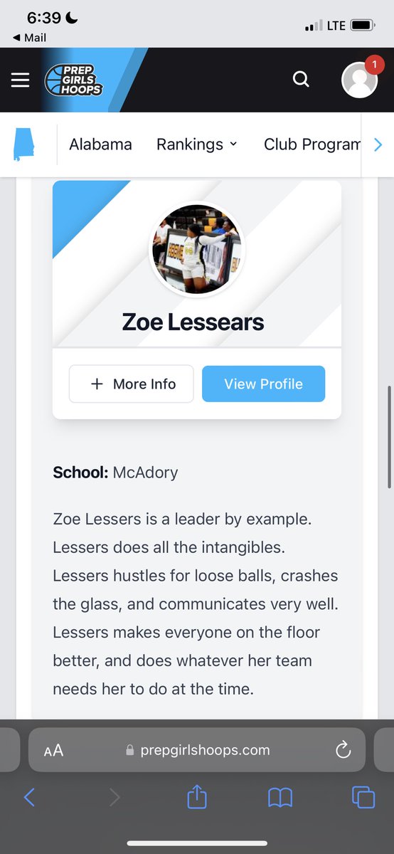 Zoe Lessears tweet media