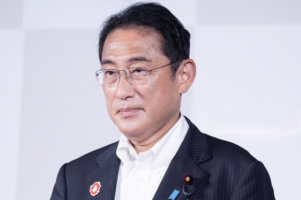 livedoornews's tweet photo. 【還元策】所得減税4万円、非課税世帯に7万円給付案
https://t.co/s4LQYuateW

政府が検討する税収増の還元策として、所得税を定額で年4万円減税し、低所得者や高齢の非課税世帯に7万円を給付する案が浮上していることが24日、分かった。 https://t.co/MHtI6cFBrN