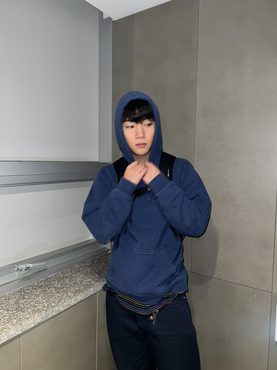 ONF_members's tweet photo. [#이션] 화이팅 하고있어? https://t.co/wWxtjmekDS
