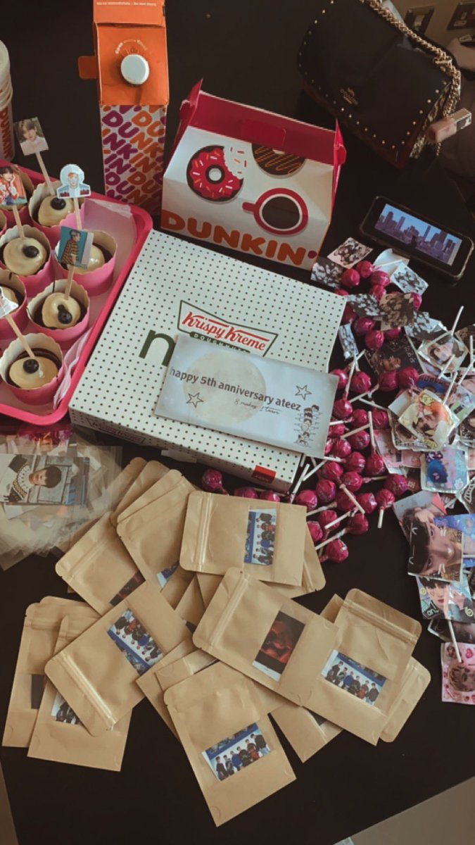 exjmvi3's tweet photo. 5th anniversary with atiny 🥹🩷🩷🩷 https://t.co/frhWnqhIvr