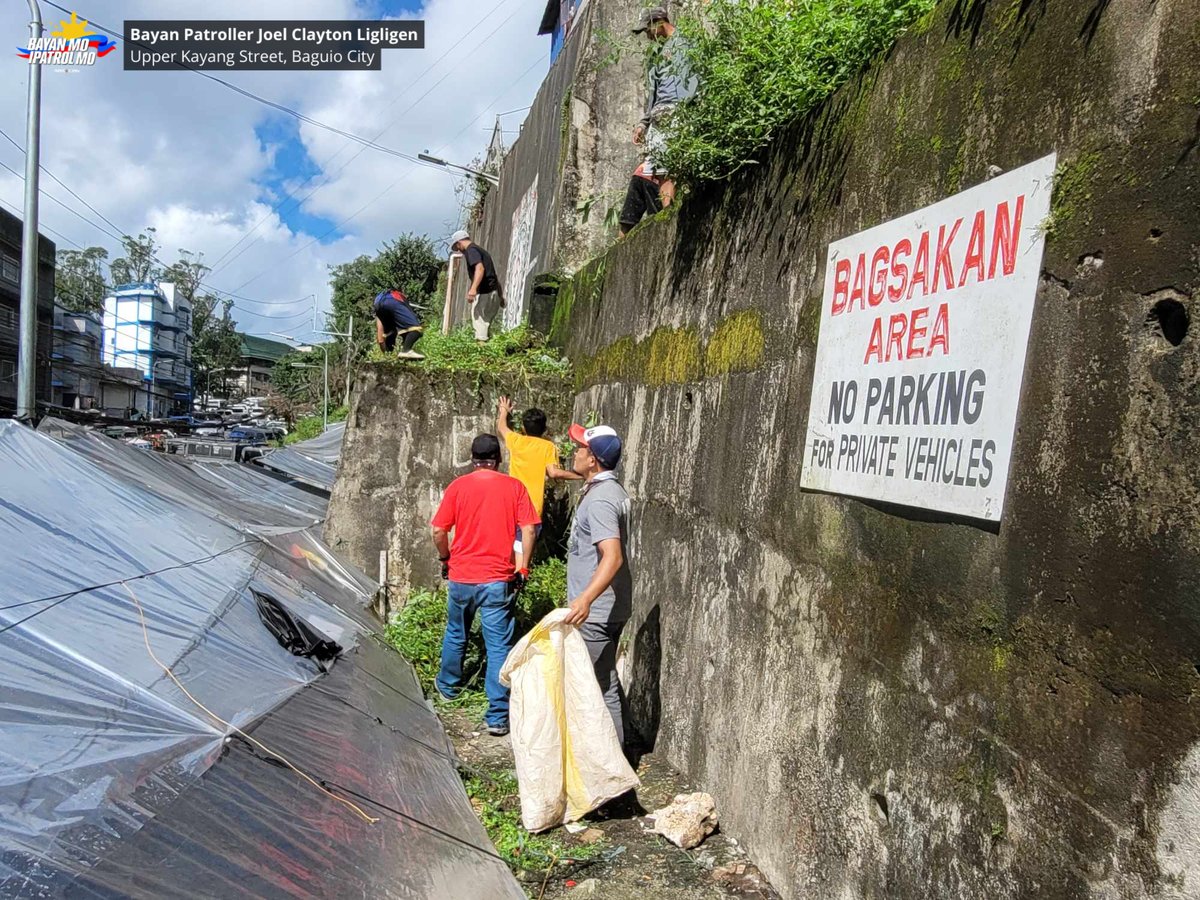 bayanmo's tweet image. Nagsagawa ng #CleanUpDrive ang Kayang-Hilltop Porters Association sa palengke ng Upper Kayang Street, Baguio City noong Oktubre 15. Katuwang nila ang Market Division ng City Treasury Office sa aktibidad.

Para sa mga kaugnay na ulat ng @bayanmo: abscbn.news/BMPM