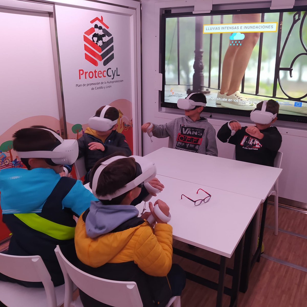 CEIP Raimundo de Miguel tweet media