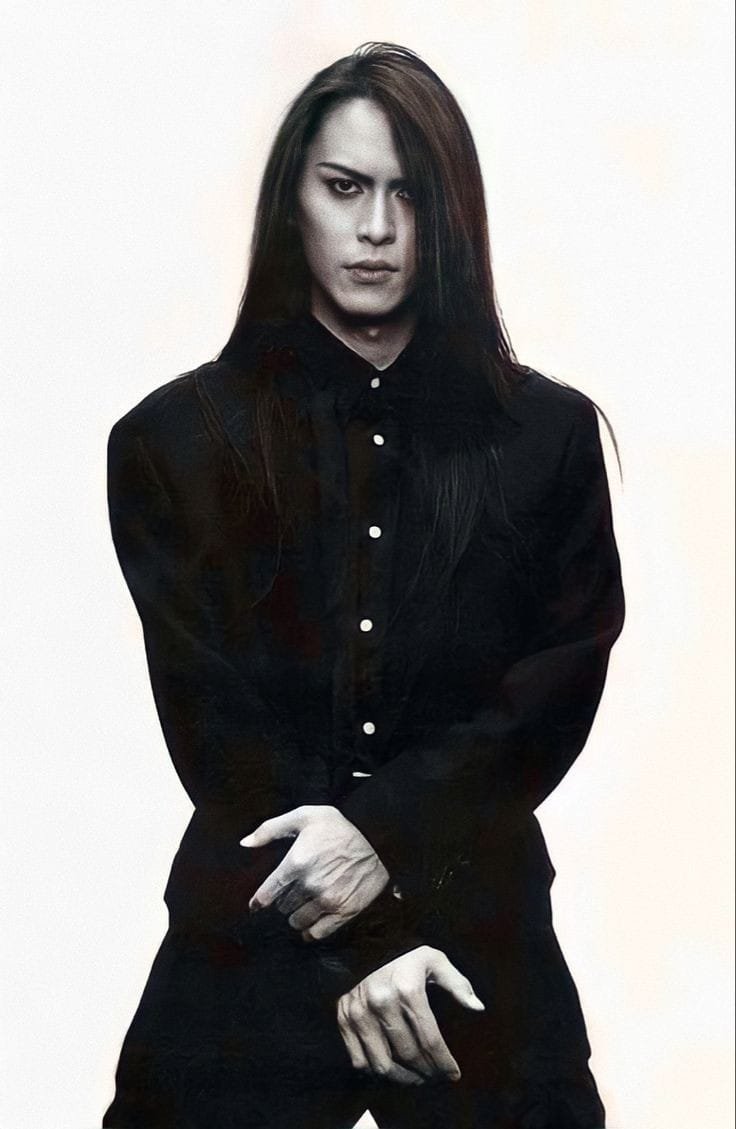lenbarboza's tweet photo. Vuela alto, Acchan. Siempre serás inspiración visual, musical, de bondad y de superación personal. Gracias por haber existido y dejar tu impronta junto a Buck-Tick.  🖤 https://t.co/luGL3Qq9xe