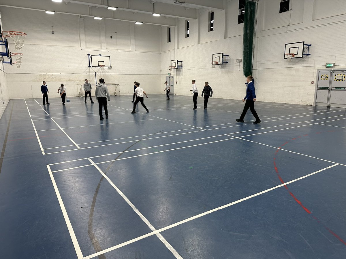 Good to see the Football Breakfast Club numbers growing everyday⚽️@physicaledbbhs