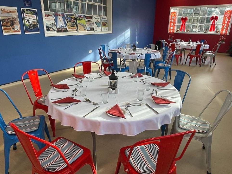 🎄Festive 2 or 3-course meal plus #exclusivetour for your group available at Great British Car Journey 🤗

We’re delighted to now offer evening meals alongside our #Christmaslunches this festive season for just £18.95 for 2-courses or £20.95 for 3-courses.