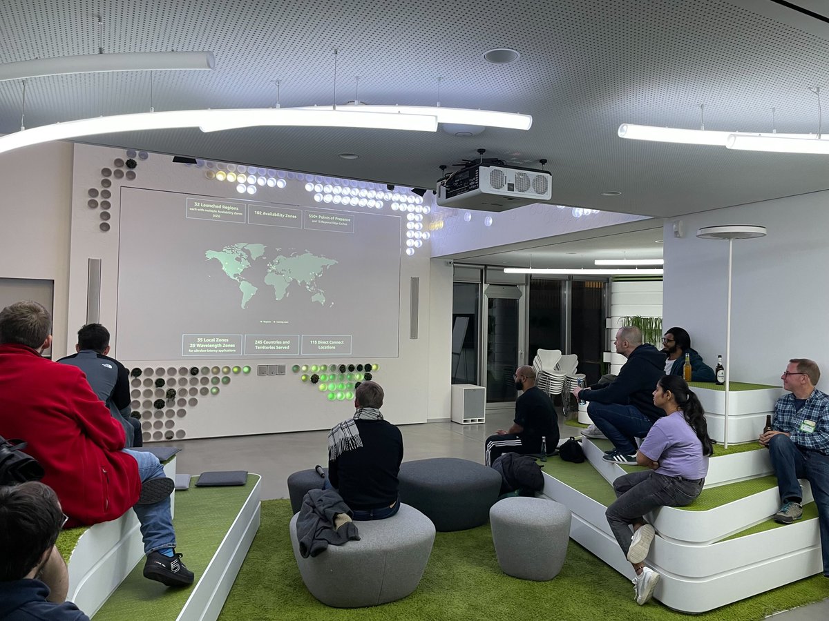 InVisionDE's tweet image. Big thanks to all attendants of the #WebEngineering Düsseldorf #Meetup last week. 🙌 A special shoutout to the speakers of the evening, John & Andy! 🎤👏 We truly valued the engaging conversations with all of you and hope you had an enjoyable evening, too. #AWS #MachineLearning