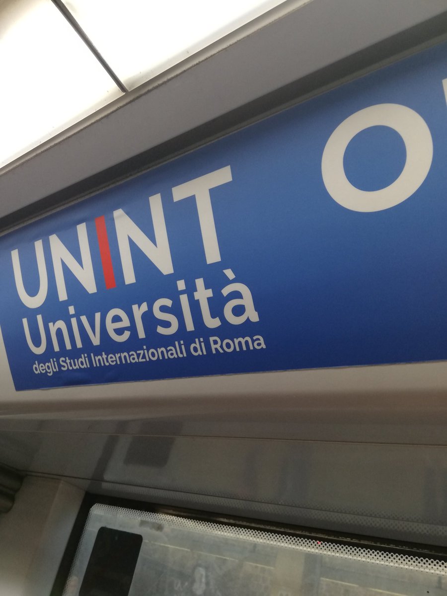 GiuseppeNegri95's tweet photo. @InfoAtac Cara Atac la vogliamo pulire la metro soprattutto nella parte di aerazione dell'aria? No? Quanti microbi, acari e altro ci fate respirare quotidianamente? #atac #roma @gualtierieurope https://t.co/7gFEnxGd6h