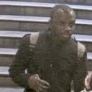 Wanted! Der Herr hier soll am 10. Jan (ca. 16 Uhr) ein Kind im U-Bhf Mierendorffplatz angesprochen und sexuell belästigt haben, in sexueller Weise angefasst haben - Hinweise bitte an (030) 4664-913555 berlin.de/polizei/polize…