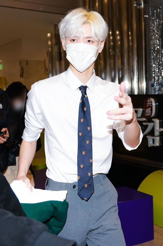 자.. 뭐 편지 있으면 주세요