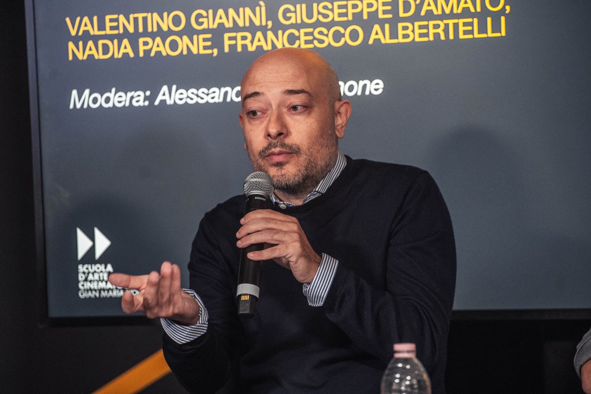 ScuolaVolonte's tweet photo. 📷"Vedere il suono, ascoltare le immagini”, incontro realizzato in collaborazione con @AitsNews , ha permesso ai partecipanti di approfondire la stretta correlazione tra suono e immagine nel mondo cinematografico. https://t.co/I4VcmsrBDm