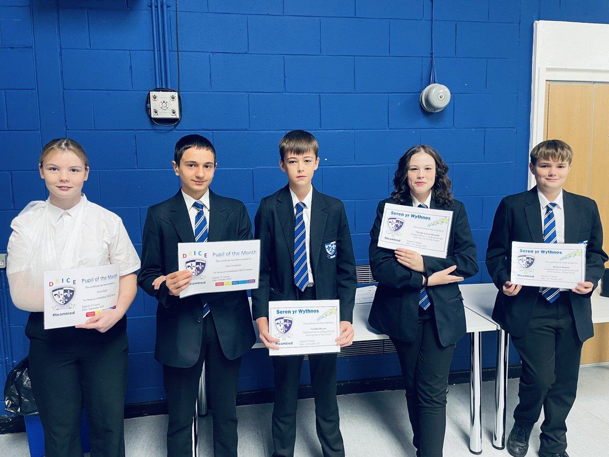 Huge congratulations to some of our recent Year 10 ‘Pupil of the Month’ and ‘Seren yr Wythnos’ winners. Lots of Pride Points coming your way too. #rolemodels #DRICE #celebratingsuccess