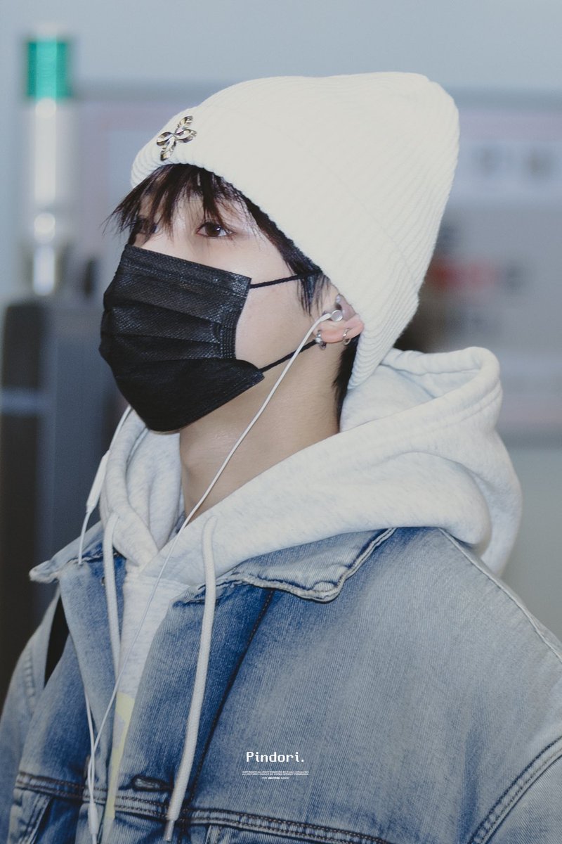 kimsunoodaily's tweet photo. Our baby is back home😚☺️

- ⛅️
@ENHYPEN_members @ENHYPEN #ENHYPEN #엔하이픈 #ENHYPEN_SUNOO #엔하이픈_선우 #SUNOO #선우 #ソヌ https://t.co/m0HWT5pmEC