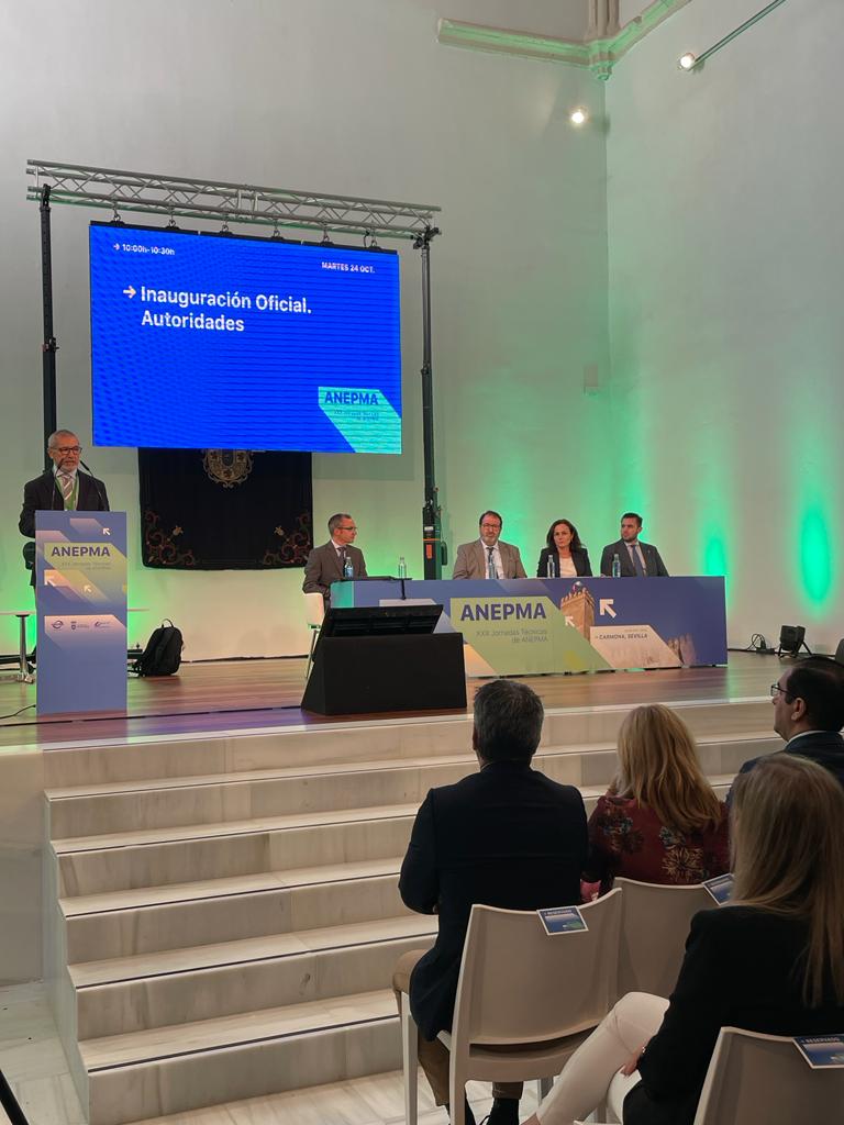 EspacioAnepma's tweet image. Inauguración Oficial  de las XXX Jornadas Técnicas de ANEPMA con la participación de Jesús Diz Pérez, presidente de #ANEPMA, María López , DGde la @AndaluciaJunta y  Juan Ávila, alcalde de @CarmonaAyto 
#jornadasAnepma2023