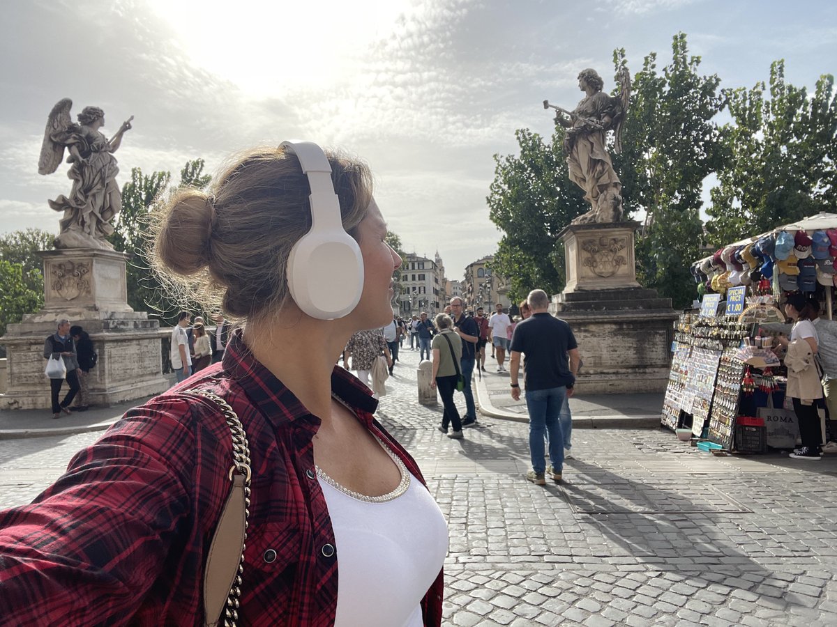 DjGiuliaRegain's tweet image. Sono fiera di me non per tutto ciò che ho fatto (per me e per gli altri) nella mia vita, personale e lavorativa, ma per quello che Sono oggi, avendolo fatto ♥️✔️

#Essere